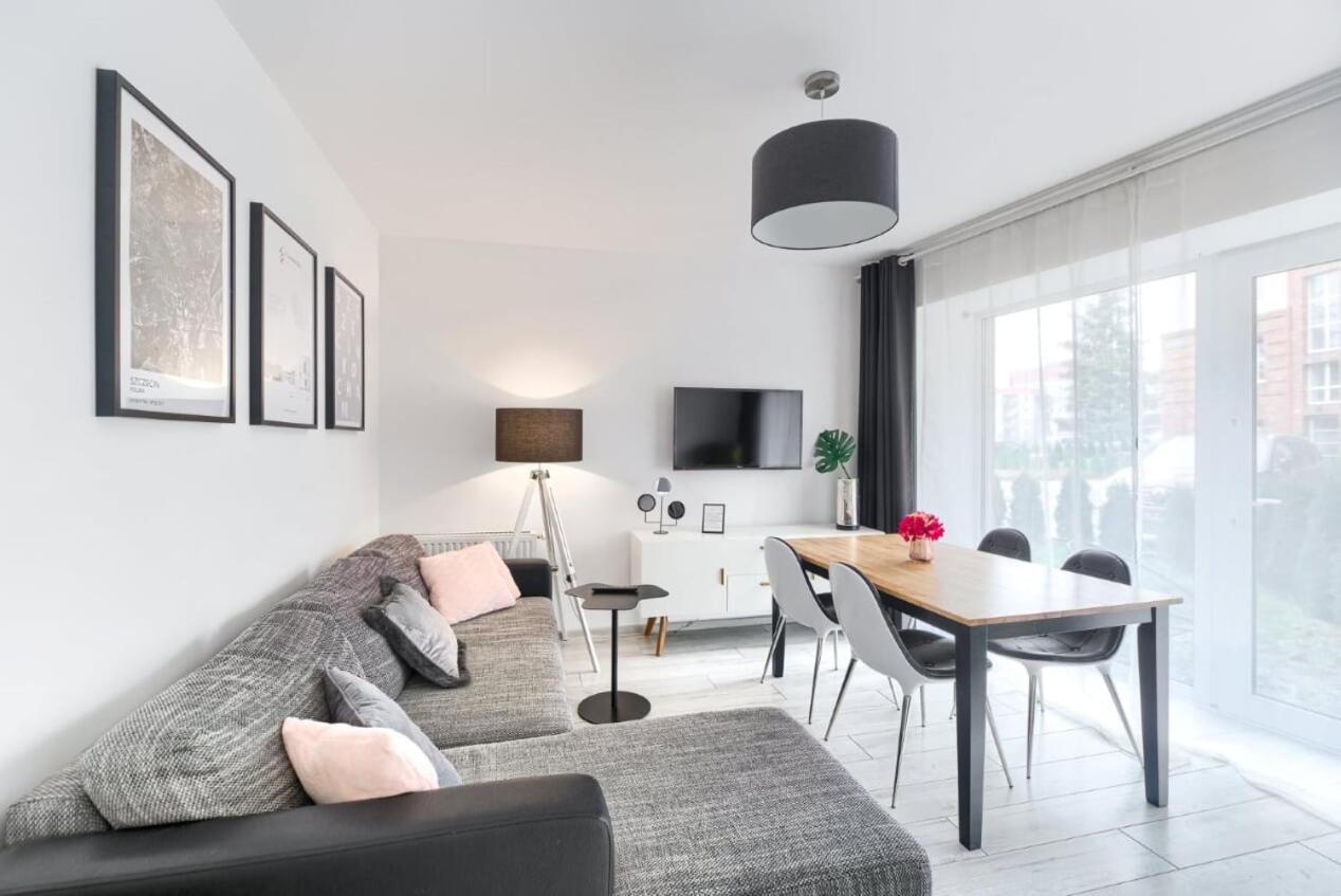 Apartament 555 Ogrod W Centrum Apartamenty No.1 シュチェチン エクステリア 写真